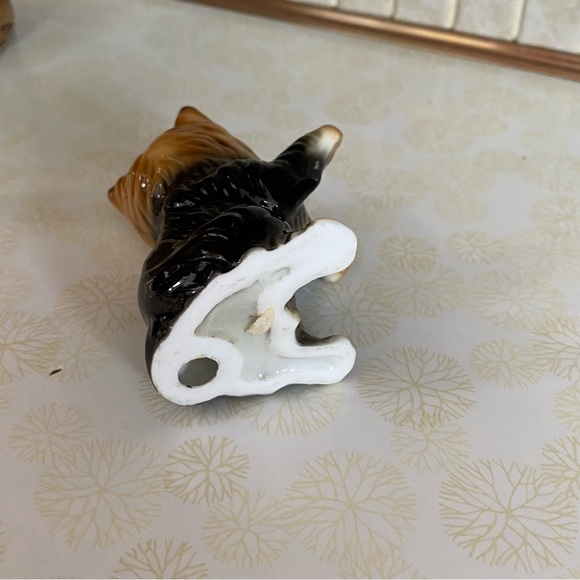 Vintage Yorkshire Terrier Yorkie dog figurine porcelain bone China . - Picture 5 of 6